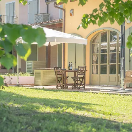 Langhe Nascetta, Atmosfera Autentica Apartment *